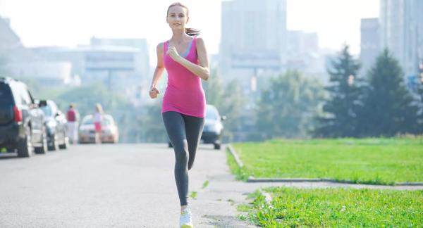 10 типичных ошибок в технике бега, которые снижают эффективность тренировок и приводят к травмам