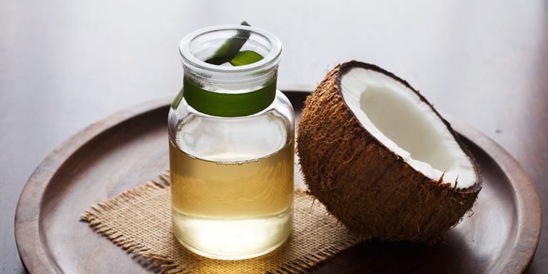 Маска из кокосового масла для лица: полезные свойства, особенности применения, эффективные рецепты, дополнительные ингредиенты, советы косметологов