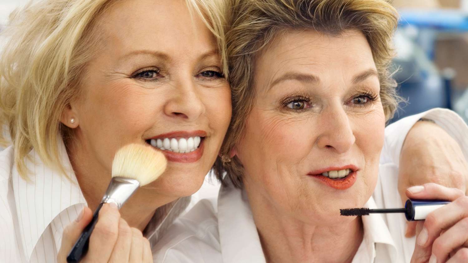Самые популярные ошибки в макияже женщин 50+ и как их избежать
