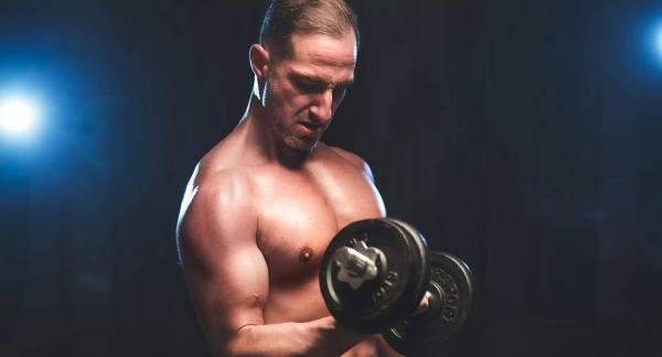 Как накачать руки: советы и упражнения (видео) Как накачать руки: советы и упражнения (видео)