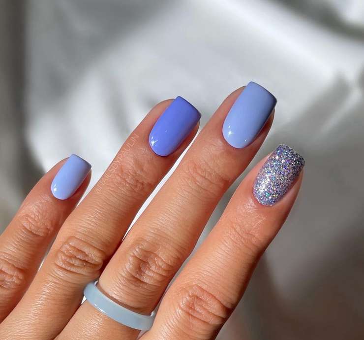 Египетские ногти и трендовый «бэйби блю»: идеи нейл-дизайна в синих тонах Египетские ногти и трендовый «бэйби блю»: идеи нейл-дизайна в синих тонах