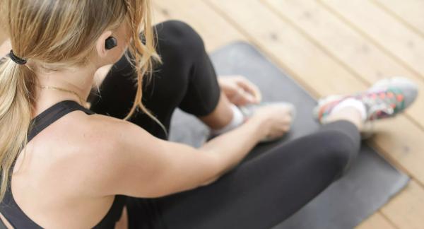 Интенсивная табата для ног и ягодиц: три комплекса упражнений для девушек