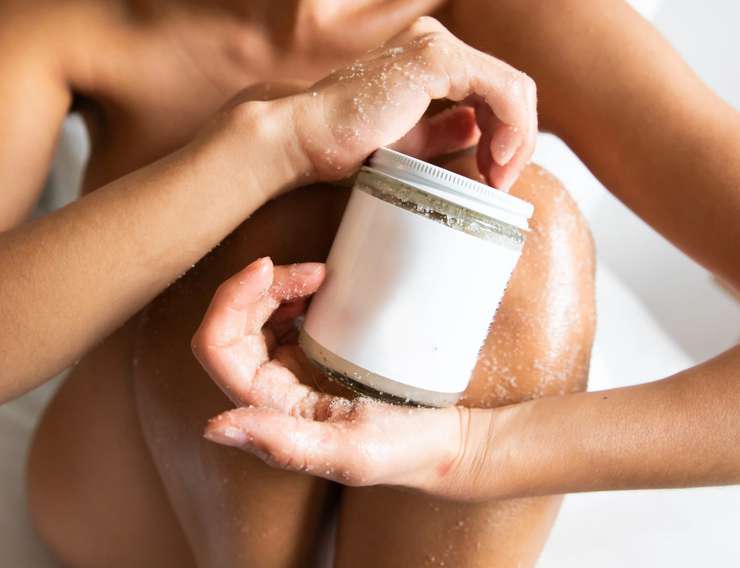 Идеальная гладкость и нежность: неочевидные секреты использования скрабов и пилингов