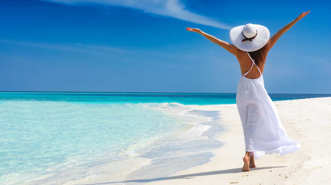 Как подготовить волосы к пляжному сезону Как подготовить волосы к пляжному сезону