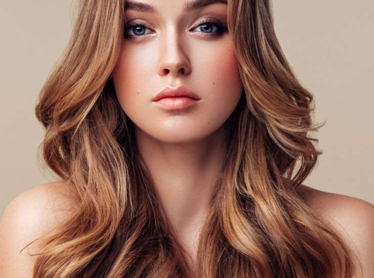 Легкость, подвижность, многоярусность: стильные стрижки осени−2025 для длинных волос Легкость, подвижность, многоярусность: стильные стрижки осени−2025 для длинных волос