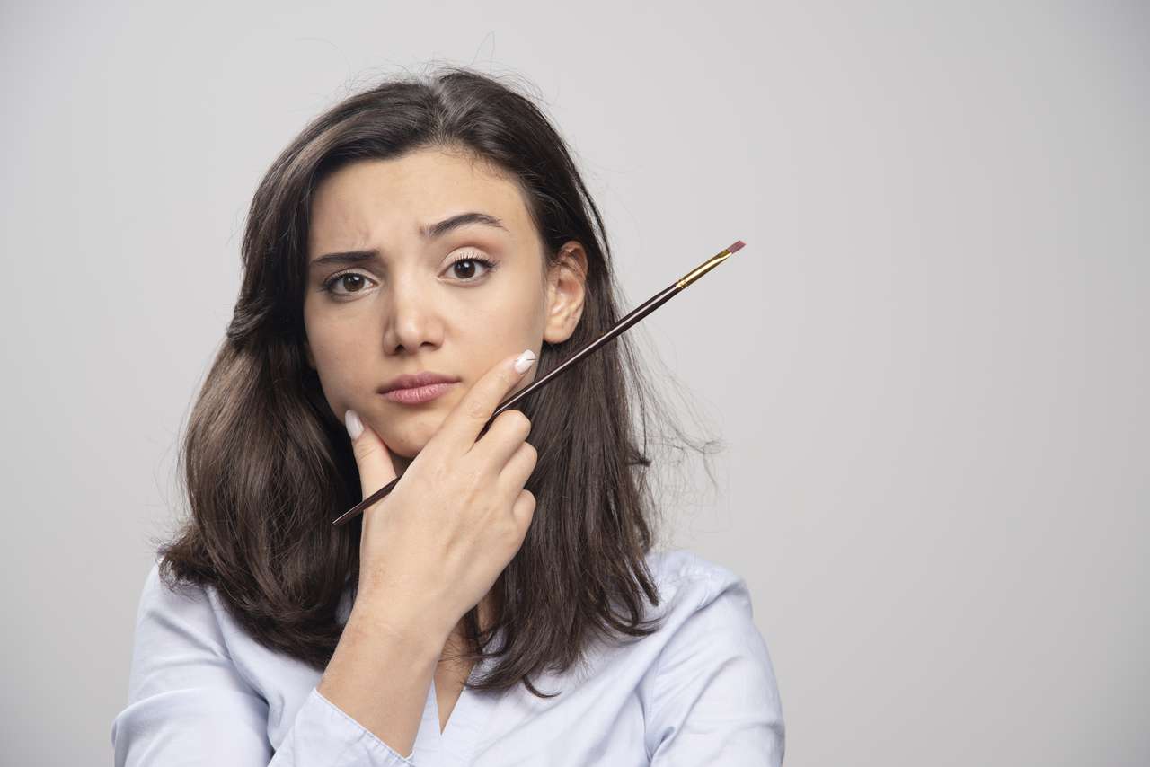 Нелепо и вызывающе: топ ошибок в оформлении бровей