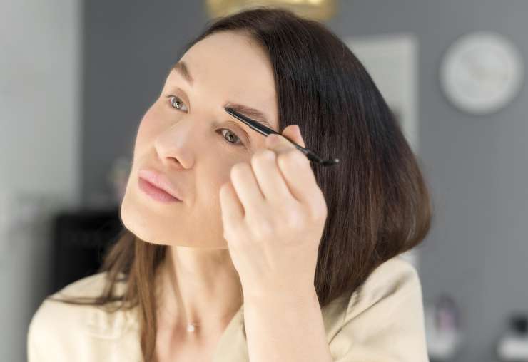 Нелепо и вызывающе: топ ошибок в оформлении бровей