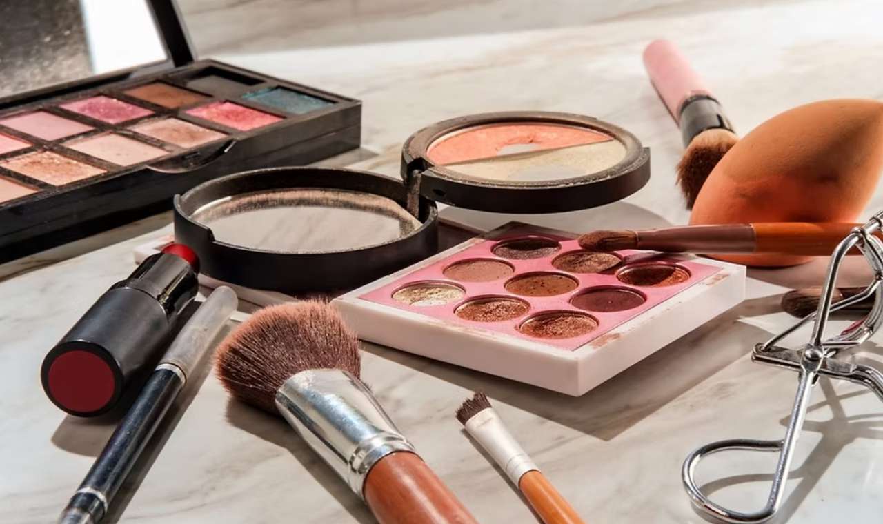 Никакой жалости: бьюти-средства, которые пора выбросить прямо сейчас и почему Никакой жалости: бьюти-средства, которые пора выбросить прямо сейчас и почему