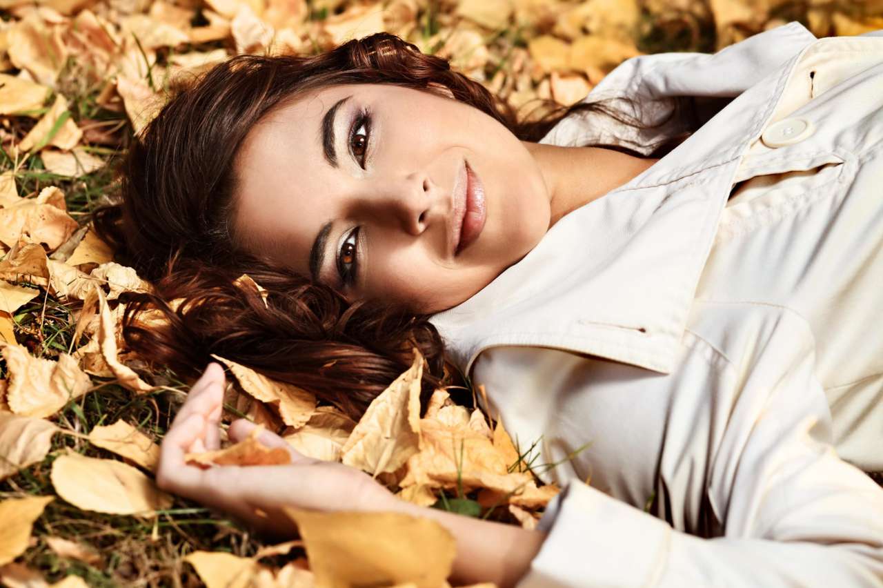 Ретинол, пептиды и Q10: уход за зрелой кожей в преддверии осени