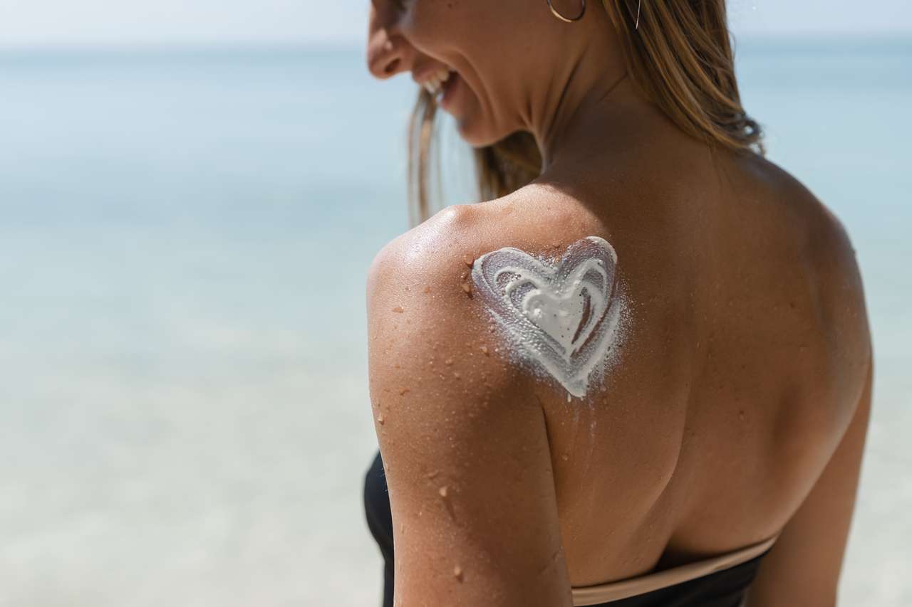 Солнечные ванны с защитным «экраном»: все, чего вы не знали о новейших SPF-средствах Солнечные ванны с защитным «экраном»: все, чего вы не знали о новейших SPF-средствах